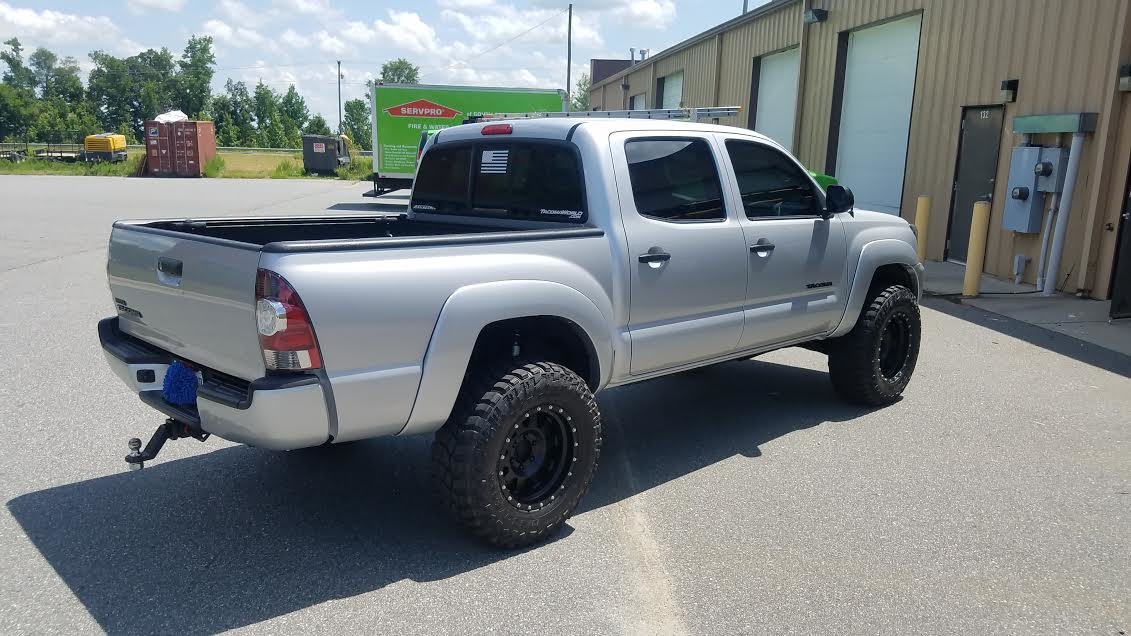Truck 2.jpg