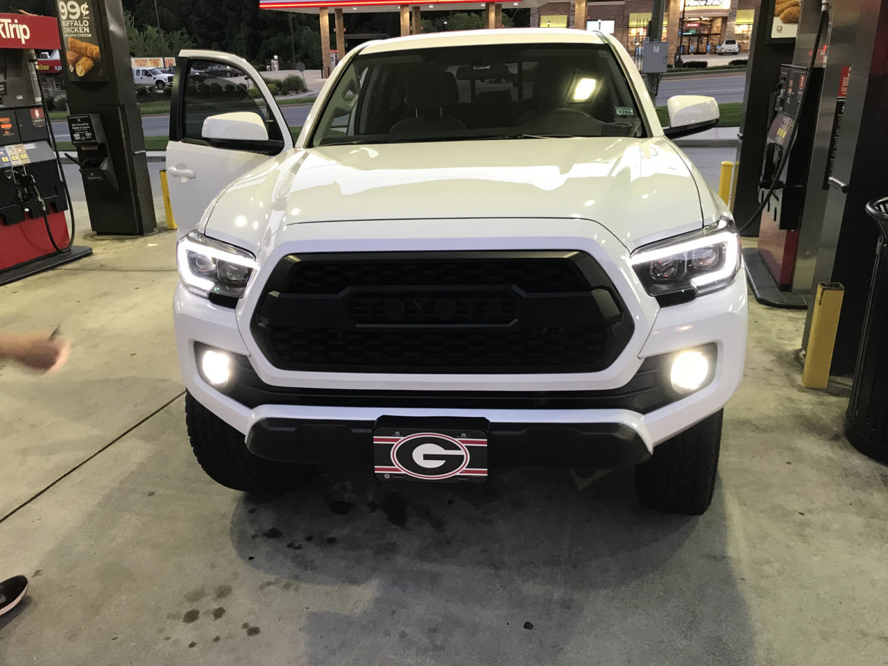 truck 2.jpg