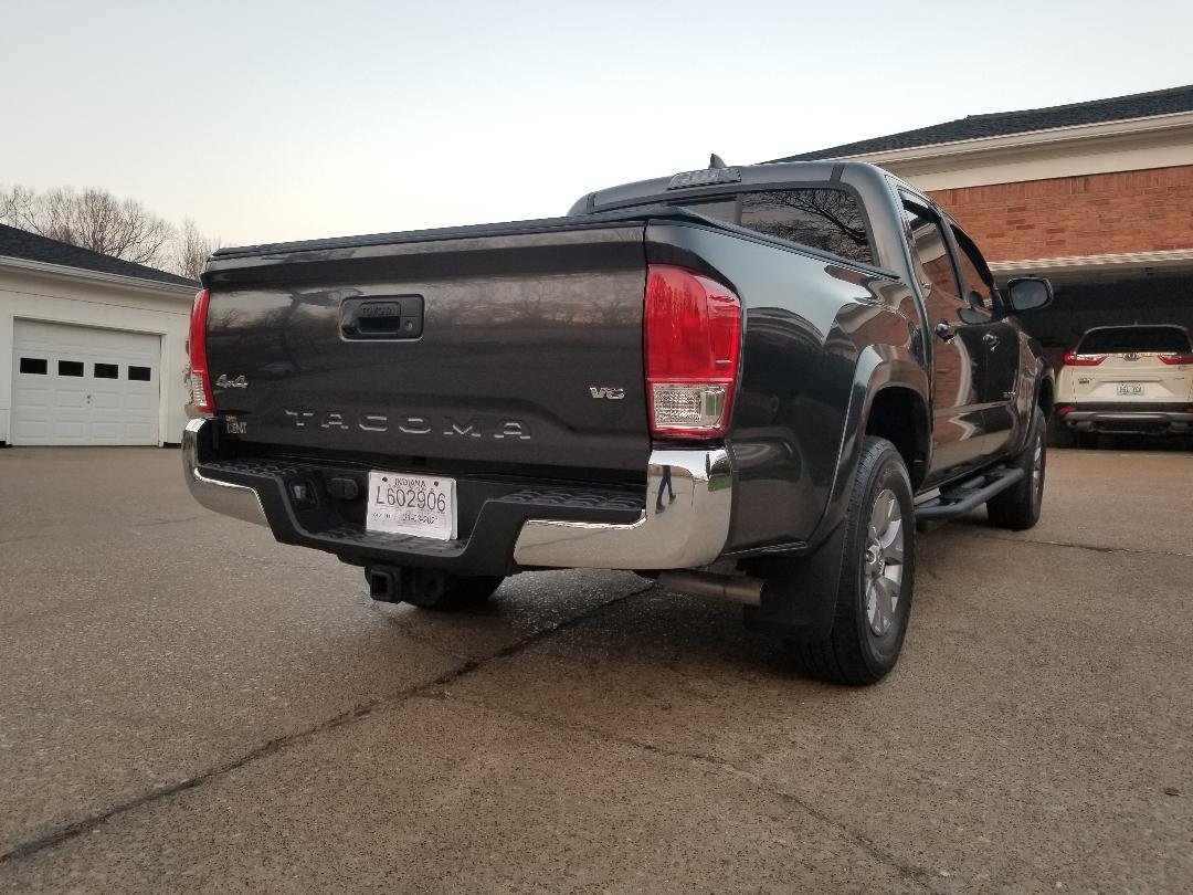 Truck 2.jpg