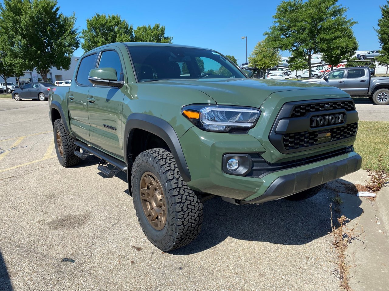 truck 2.jpg