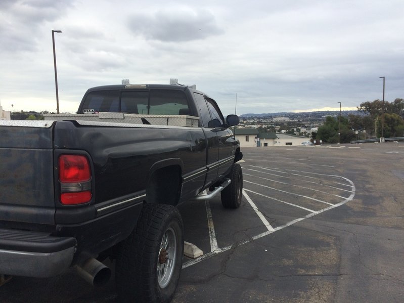 truck 2.jpg