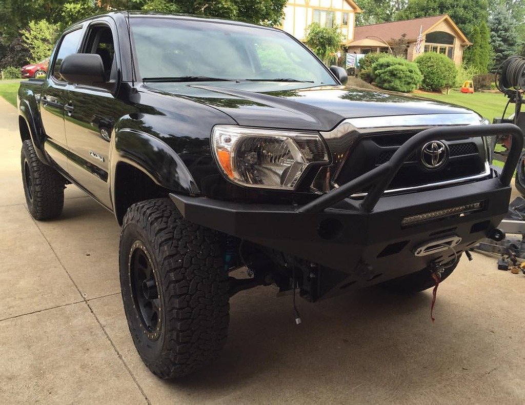 Truck%201_zpstvtw6hqs_b0ae64d22739f4fd777cc1174d1fd4364fb00607.jpg