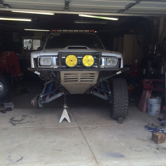 truck%20droop%20front_zpsw8sgdcwg_526f94169f1276c0f9afdb76a5b3dcb972f2ffd3.jpg
