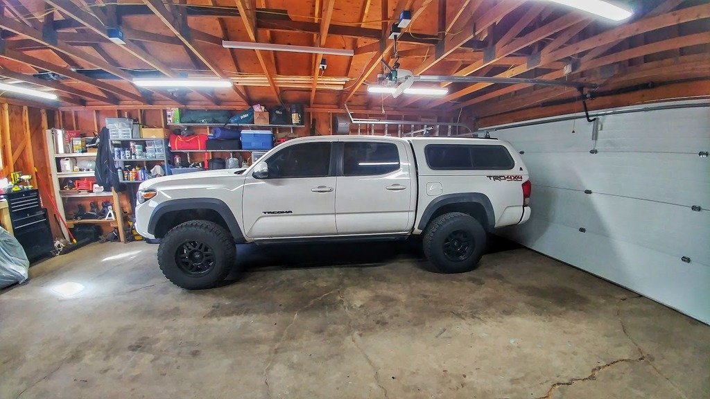 truck%20topper_0969eb36ddc8a09c34c77971b39992446f59e2d8.jpg