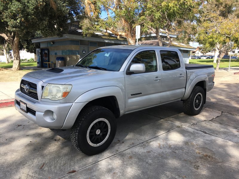 Truck 3.jpg