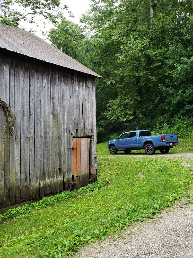 truck-barn.jpg
