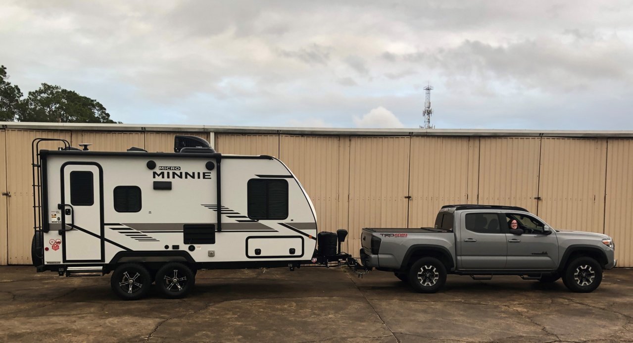 Truck & Camper (2).jpg
