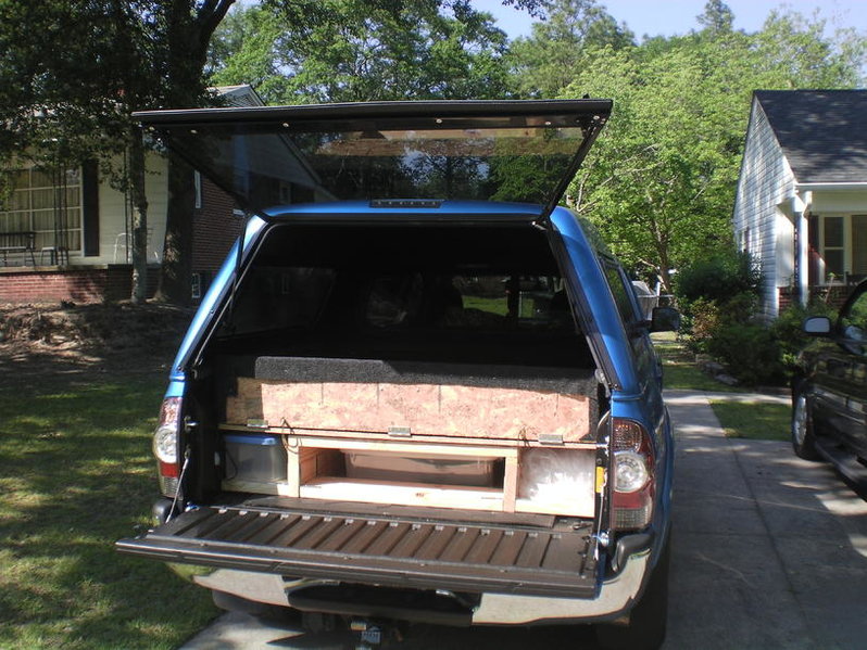 TRUCK CAMPER SHELL 008.jpg