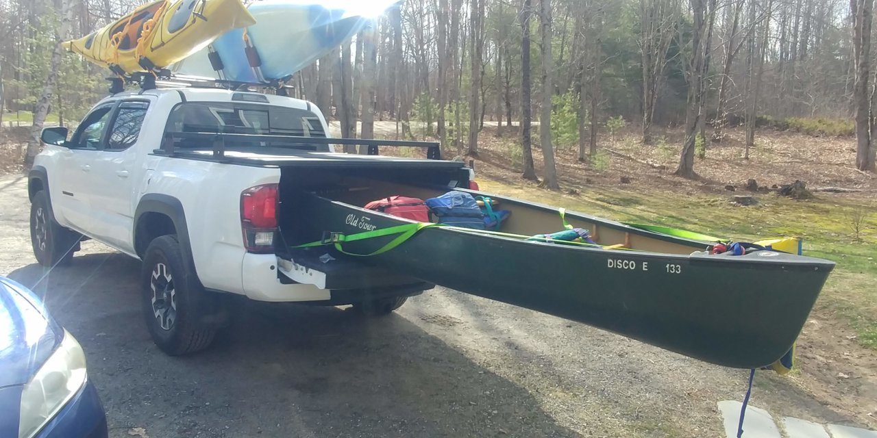 truck canoe kayaks.jpg