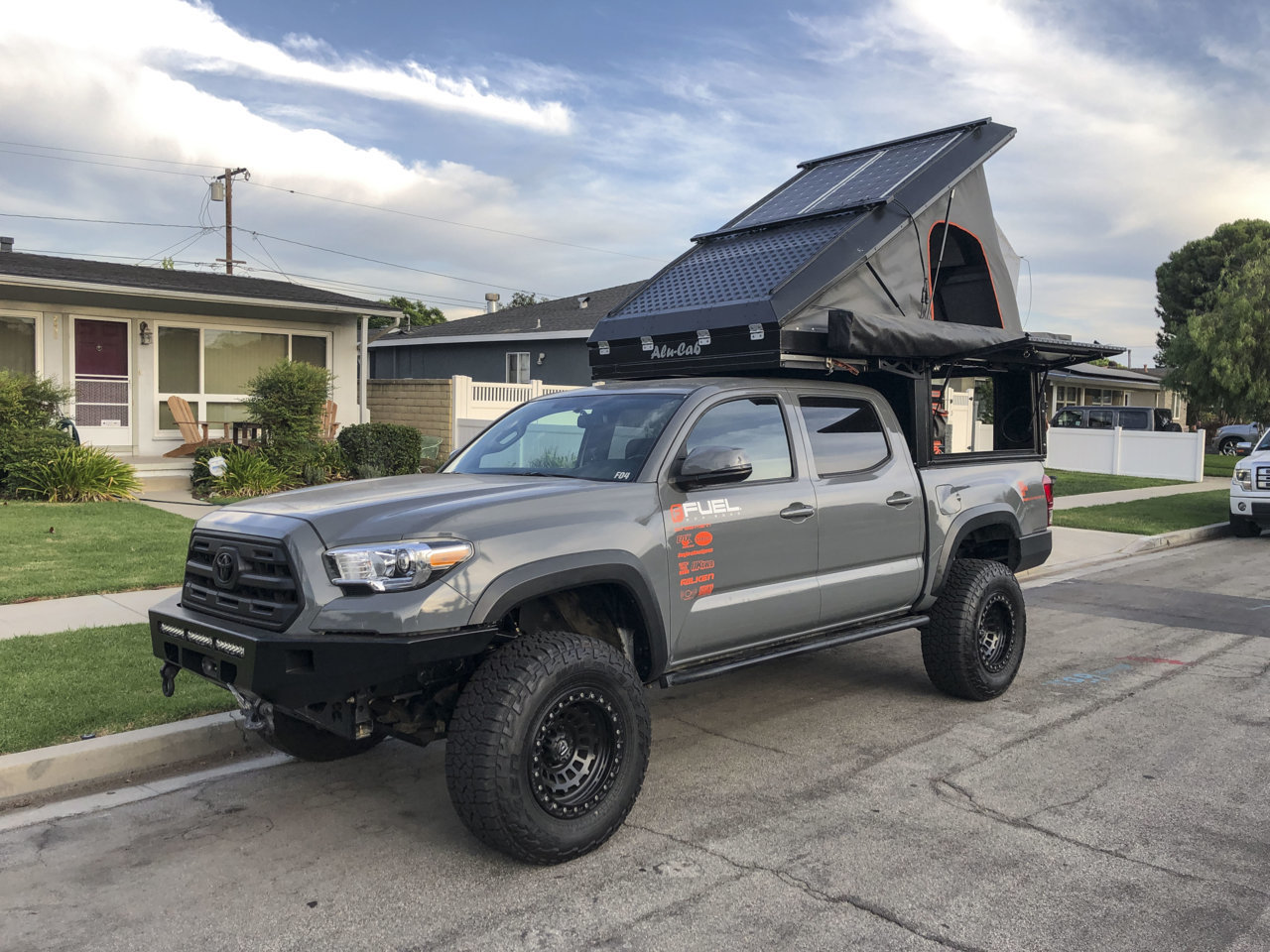 TRUCK-CANOPY - 05.jpg