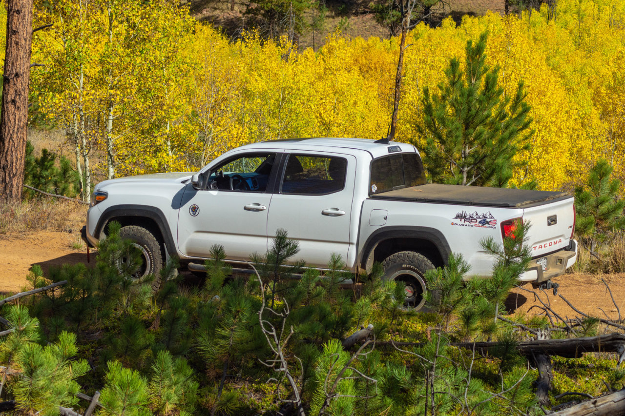 Truck colors 2022 1A (1 of 1).jpg