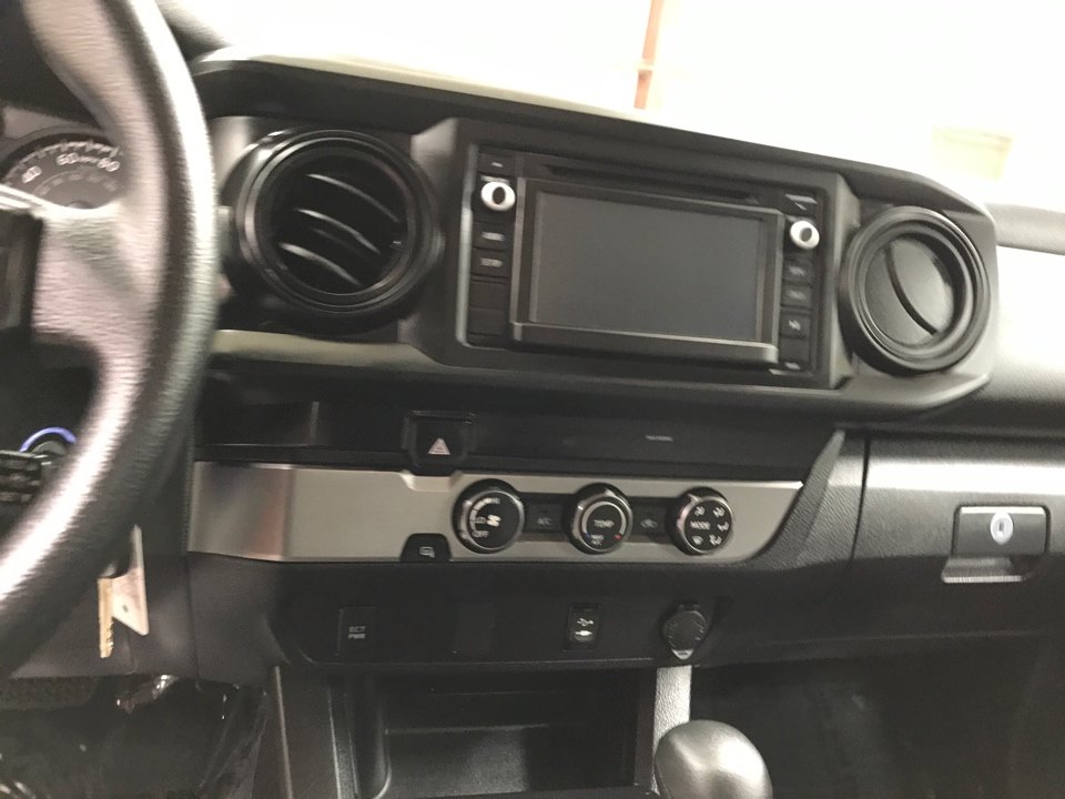 truck dash.jpg