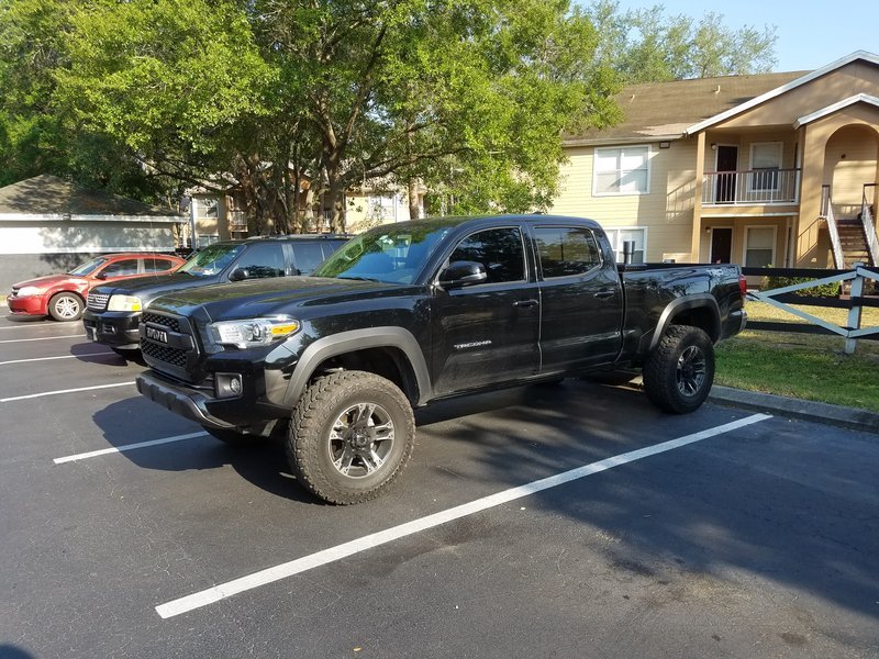 Truck.jpg