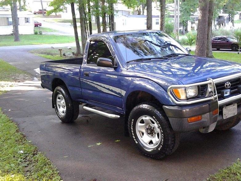 TRUCK.jpg
