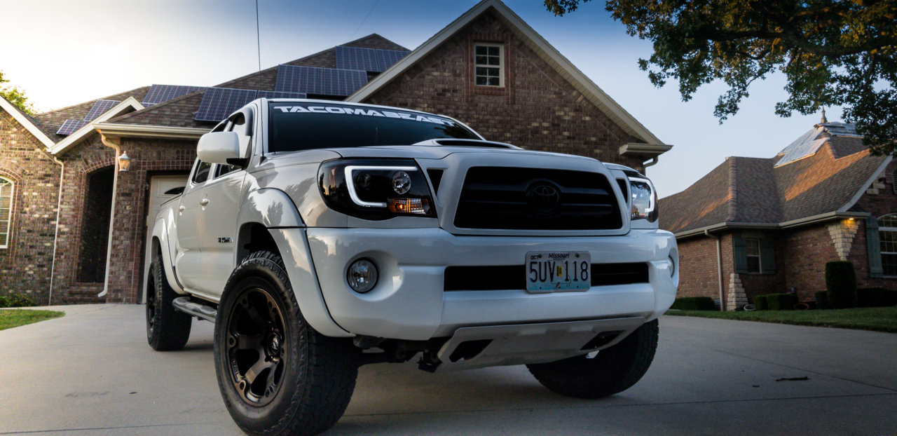 Truck.jpg