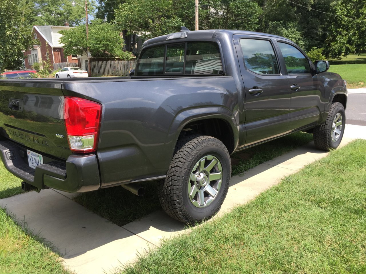 Truck.jpg