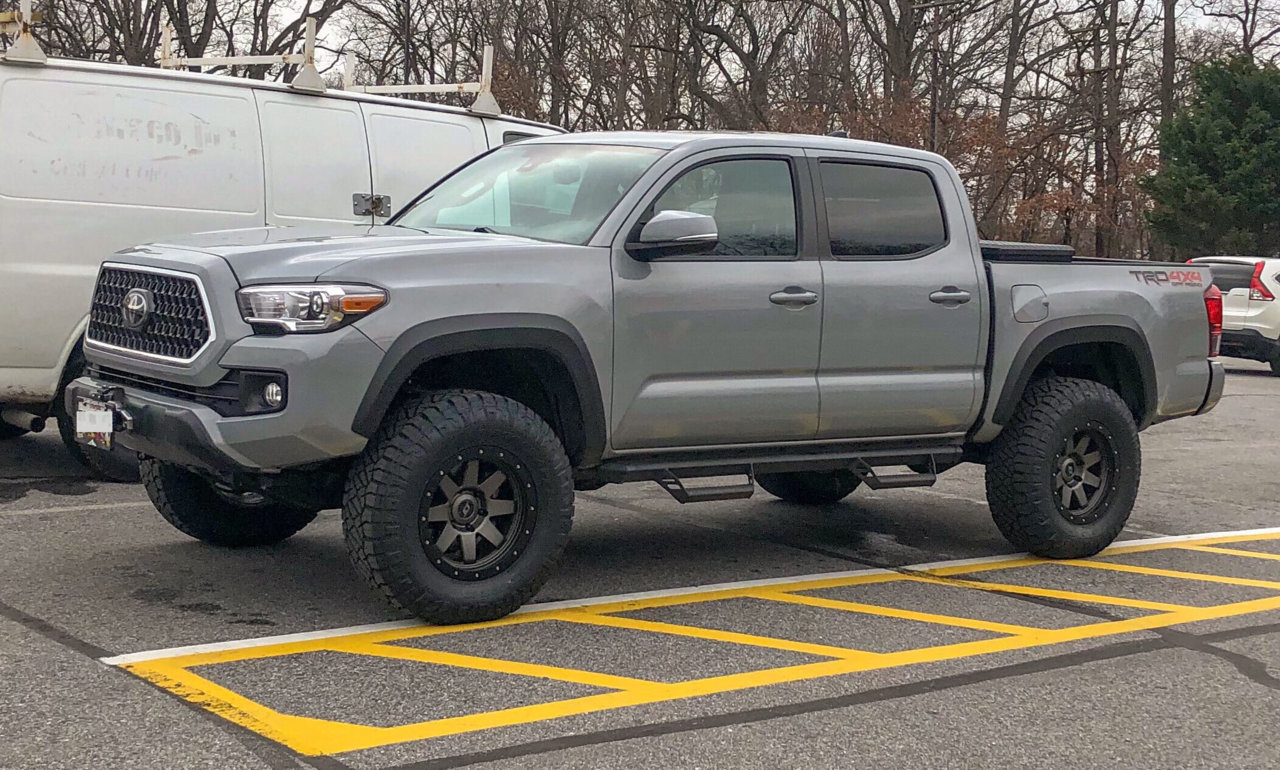 Truck.jpg