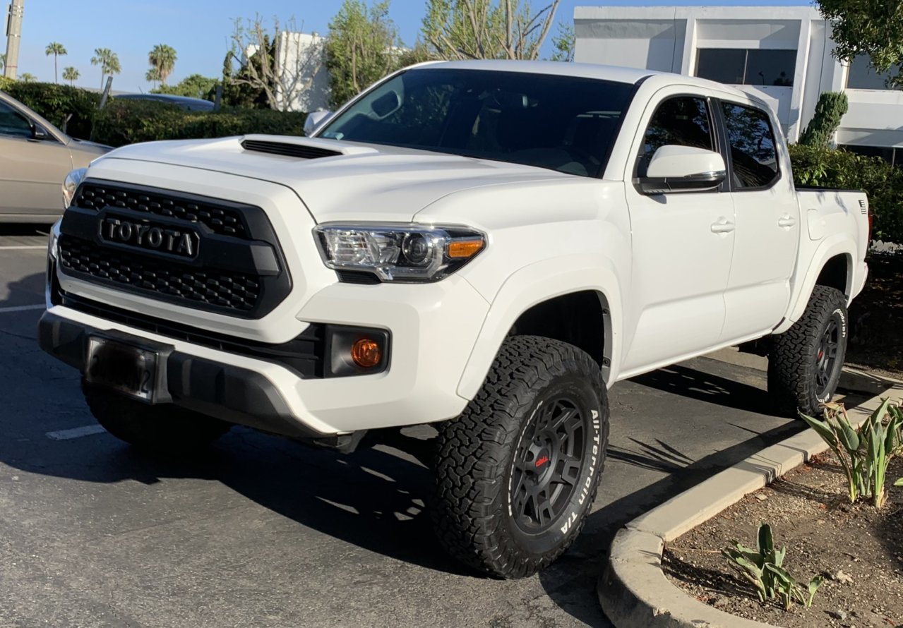 Truck.jpg