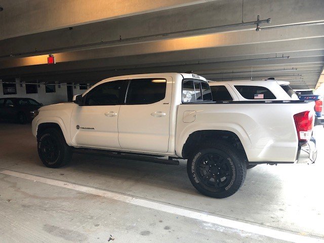 Truck.jpg