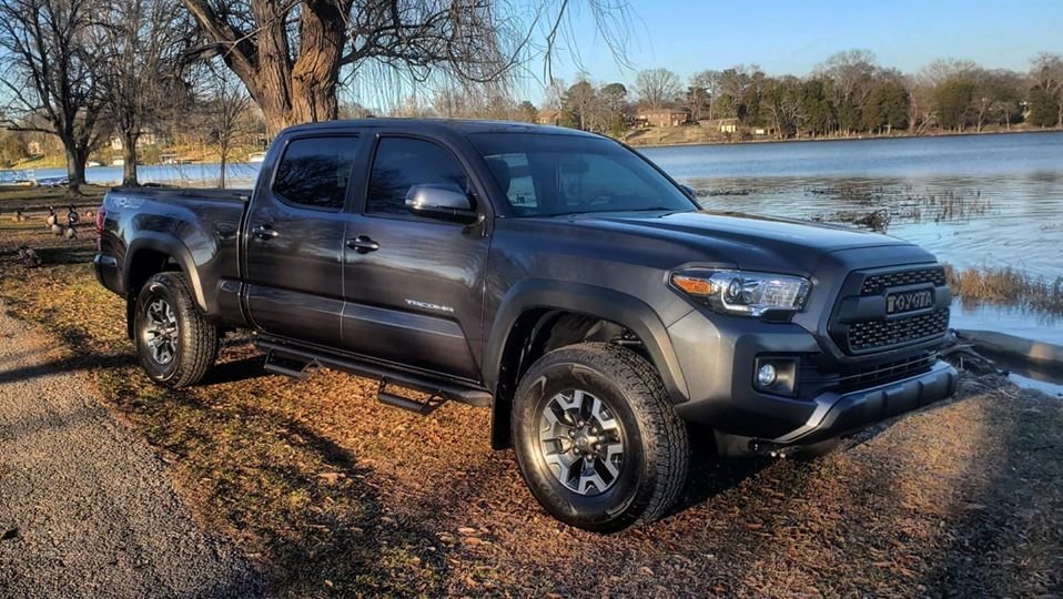 Truck.jpg