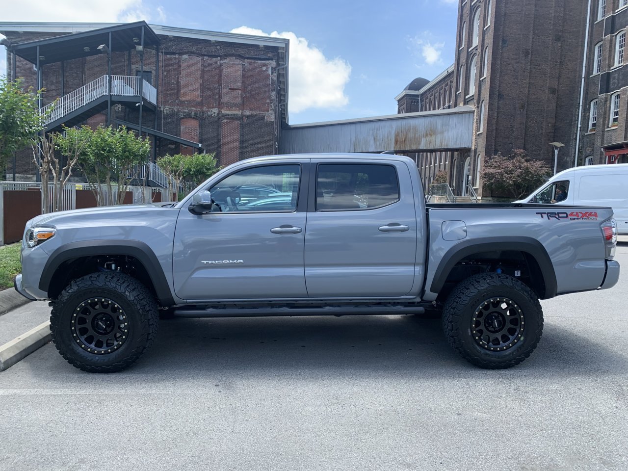 Truck.jpg