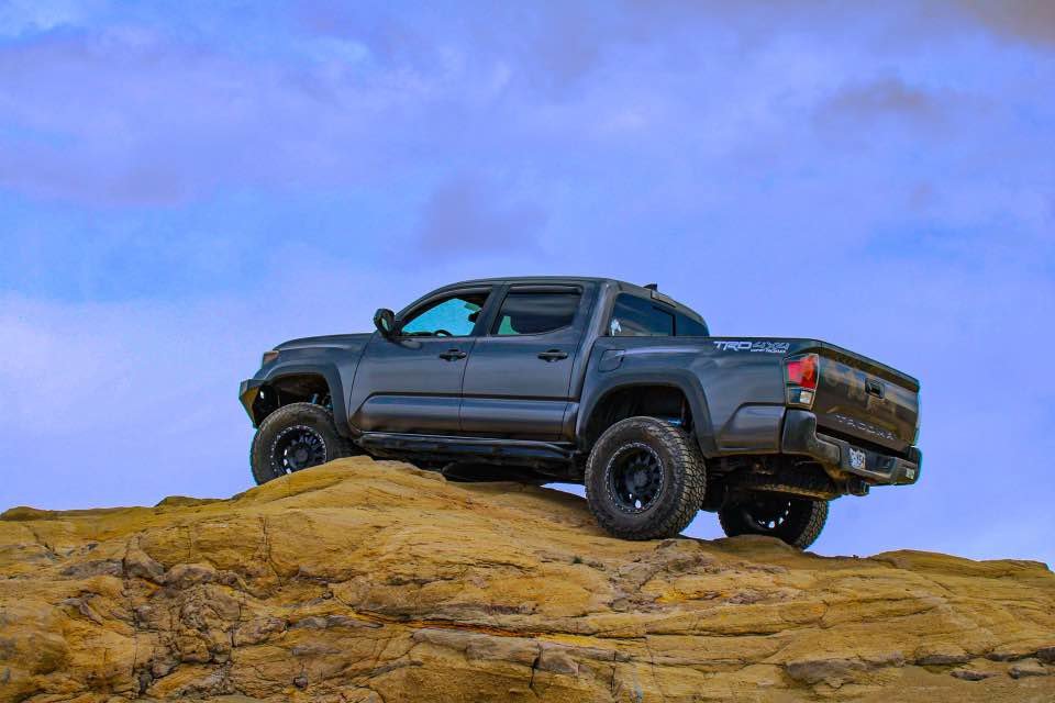 Truck.jpg