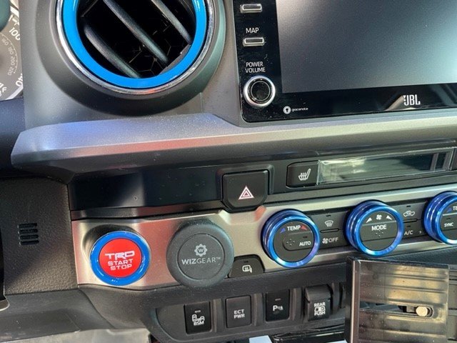 TRUCK.jpg