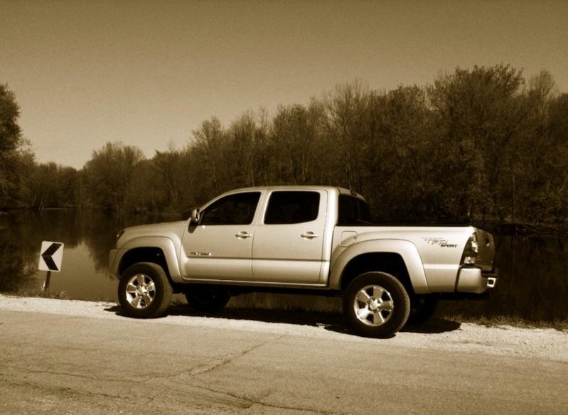 Truck.jpg