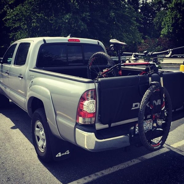Truck.jpg
