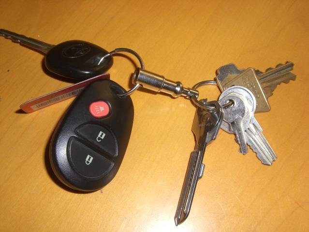 truck keys 001.jpg
