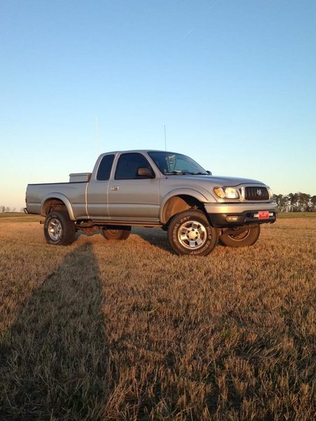 truck lifted.jpg