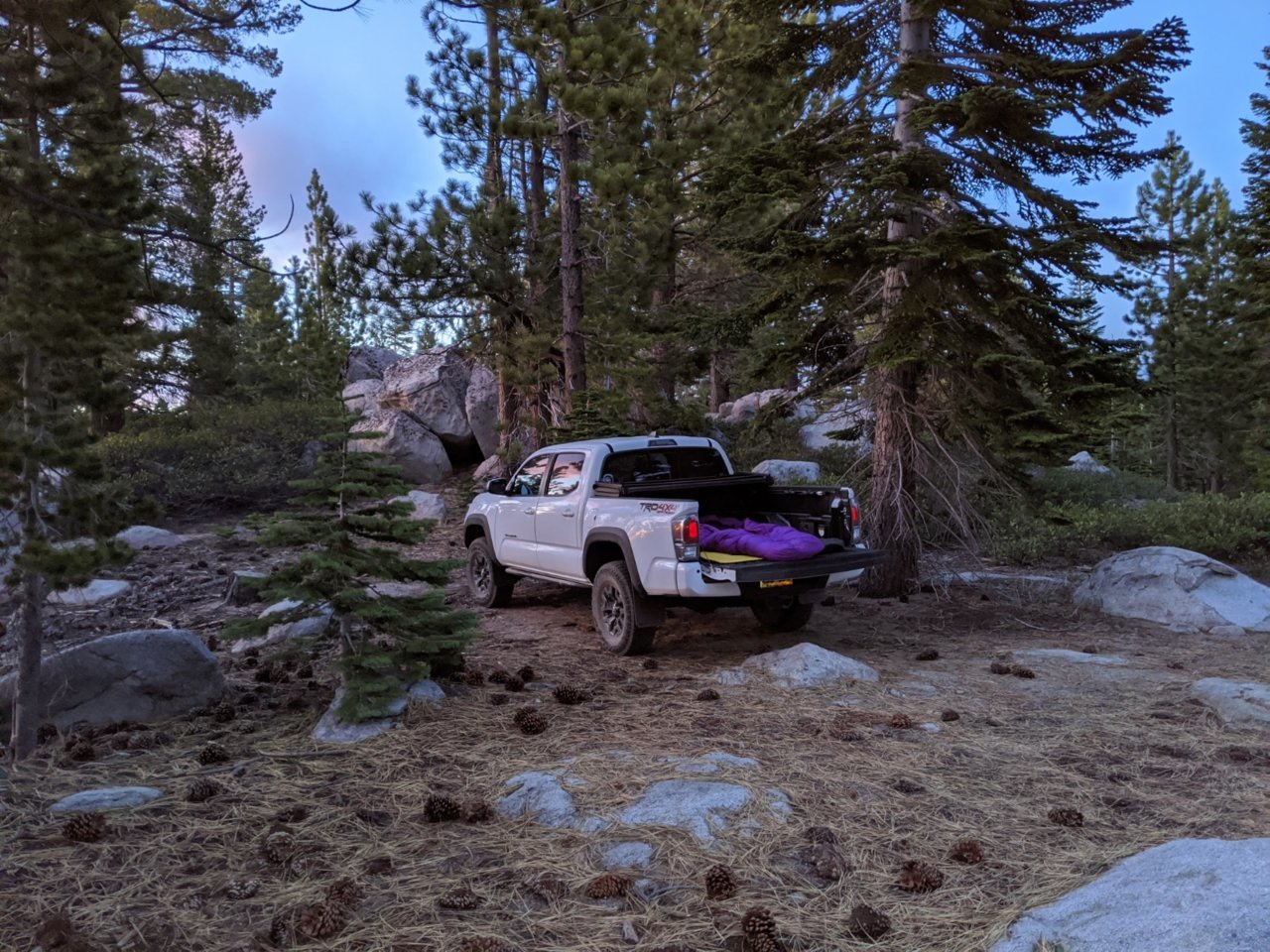 truck sierras.jpg