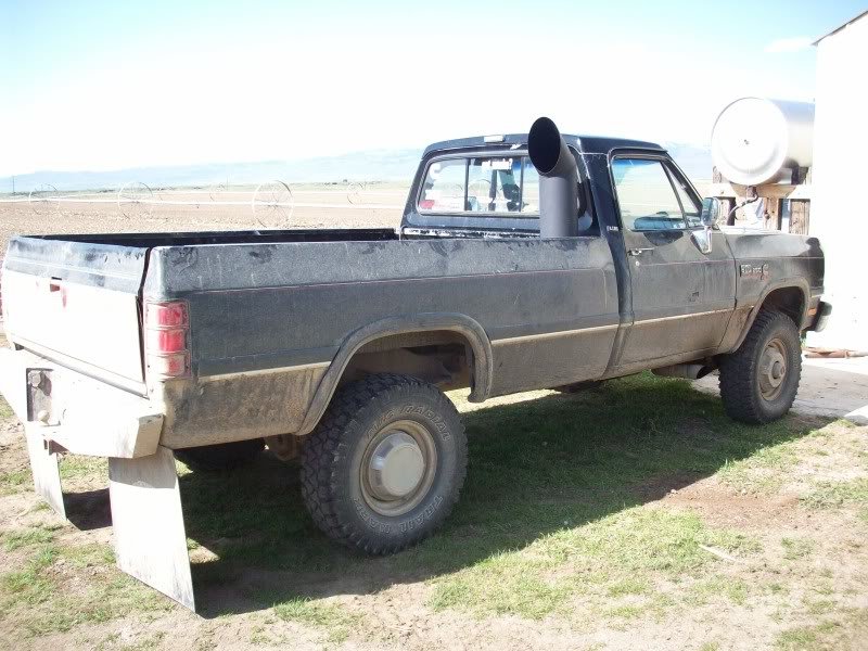 truck-stack016_d35c8644a1816910f7537543086fc0cbb978529a.jpg
