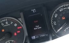 truck warning.jpg