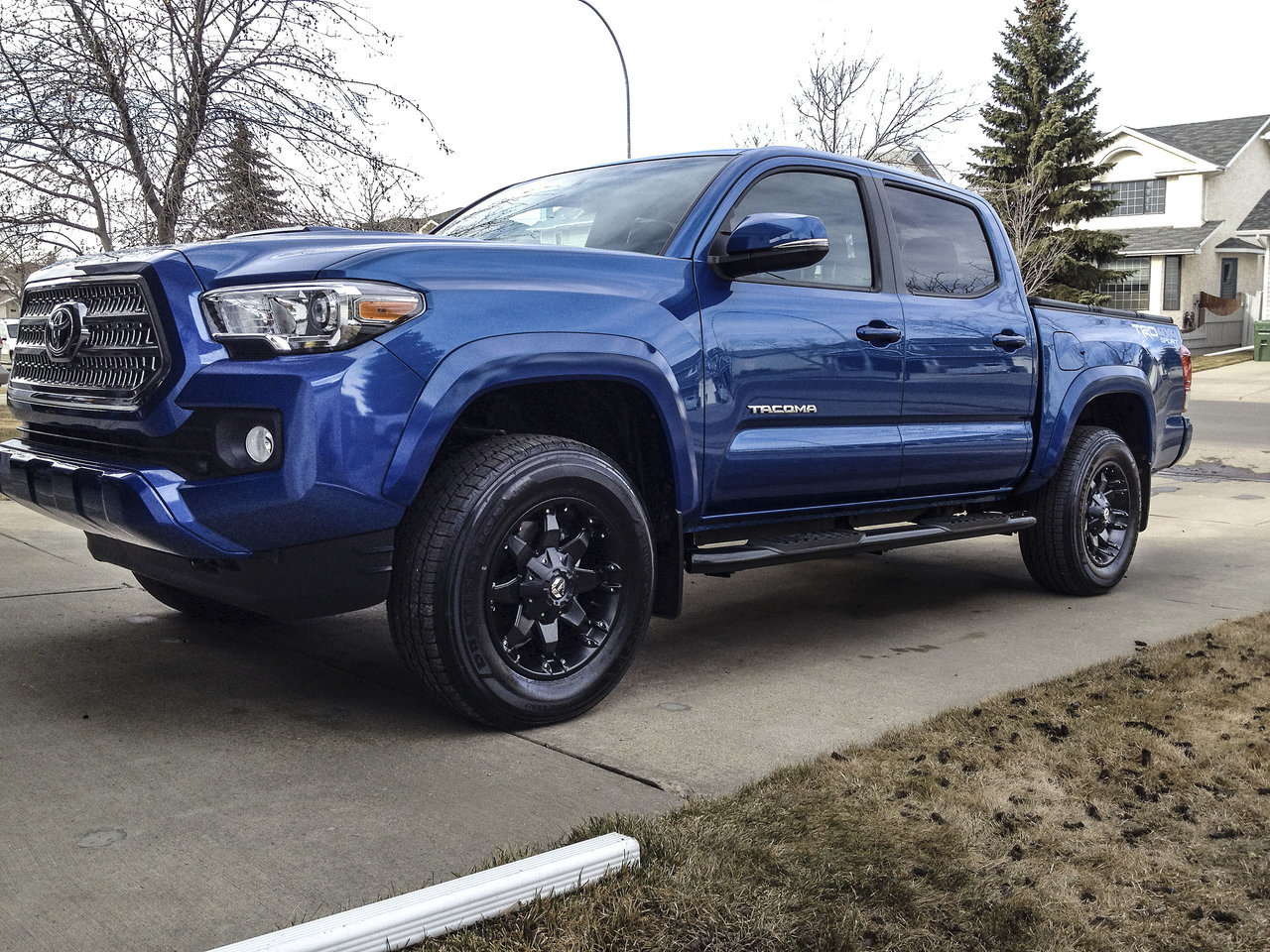 truck wheels.jpg