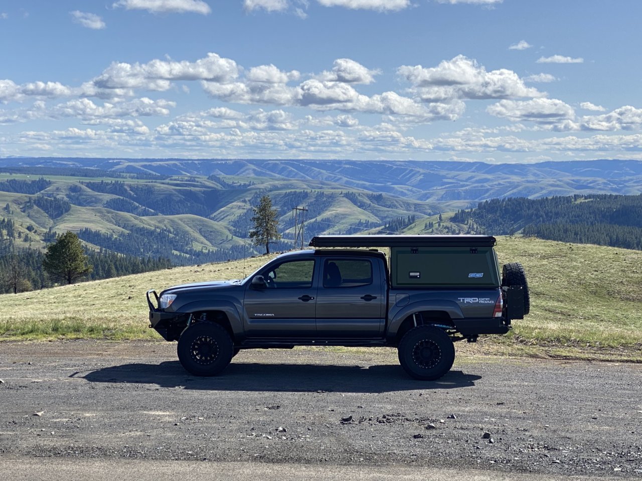 truck with camper in orgeon.jpg