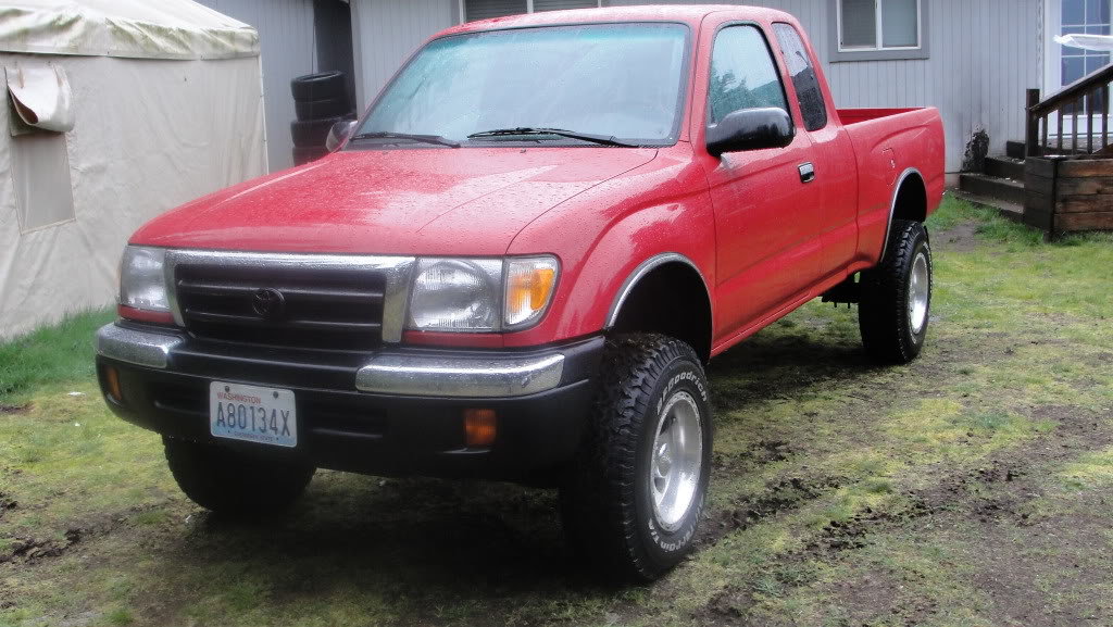 truck001_26c28fb3fea54bb20bbd7c85d16453c3cb71c6c4.jpg