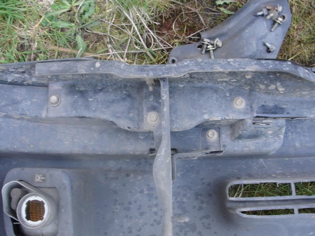 truck001_c88d118335fb56157772f0ec721c9e5ae477bd87.jpg