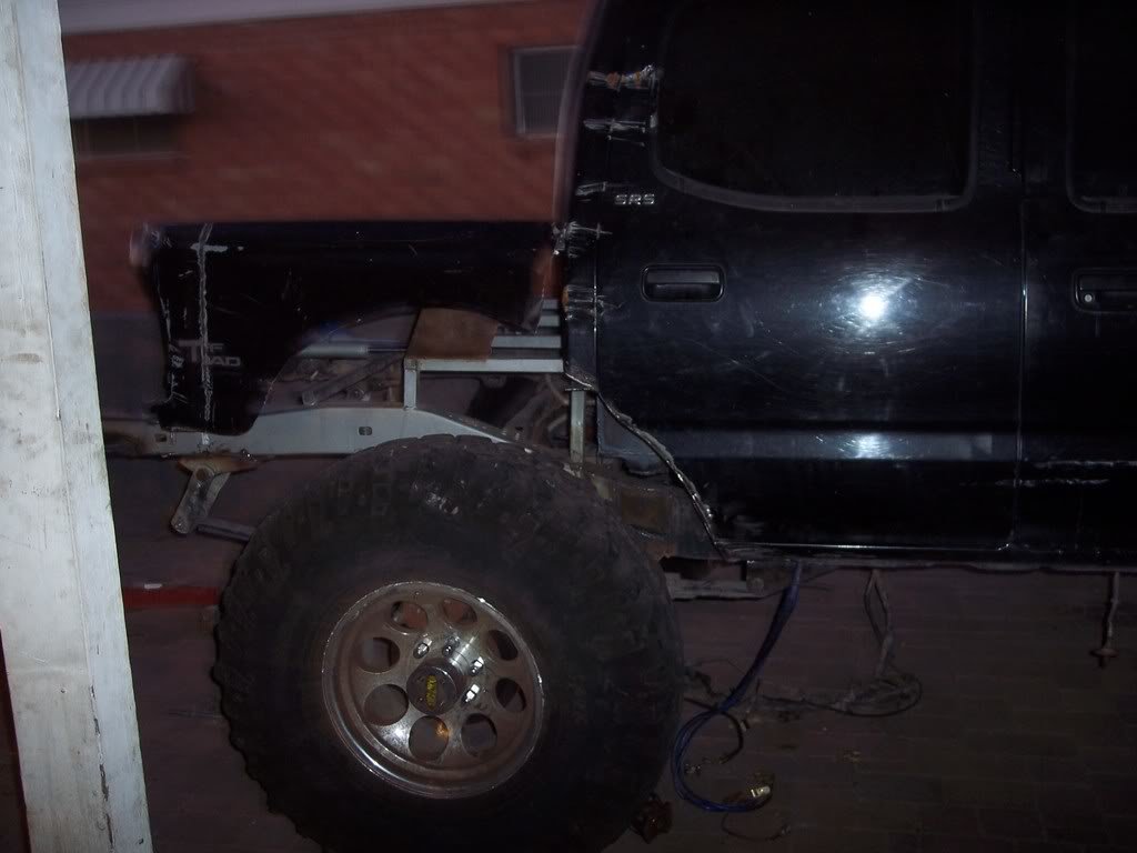 truck002_72ef1a182ef83cc942c499c351c0db652e9cad71.jpg
