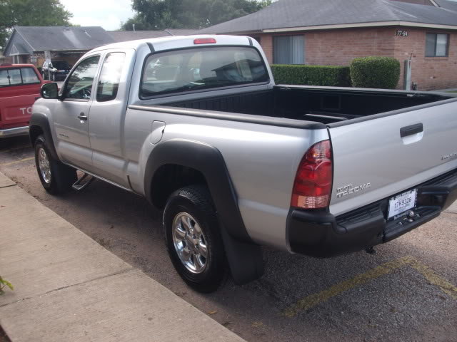 truck002_c8a0809726a03b25d93f2b769bd7a3ae310730ca.jpg