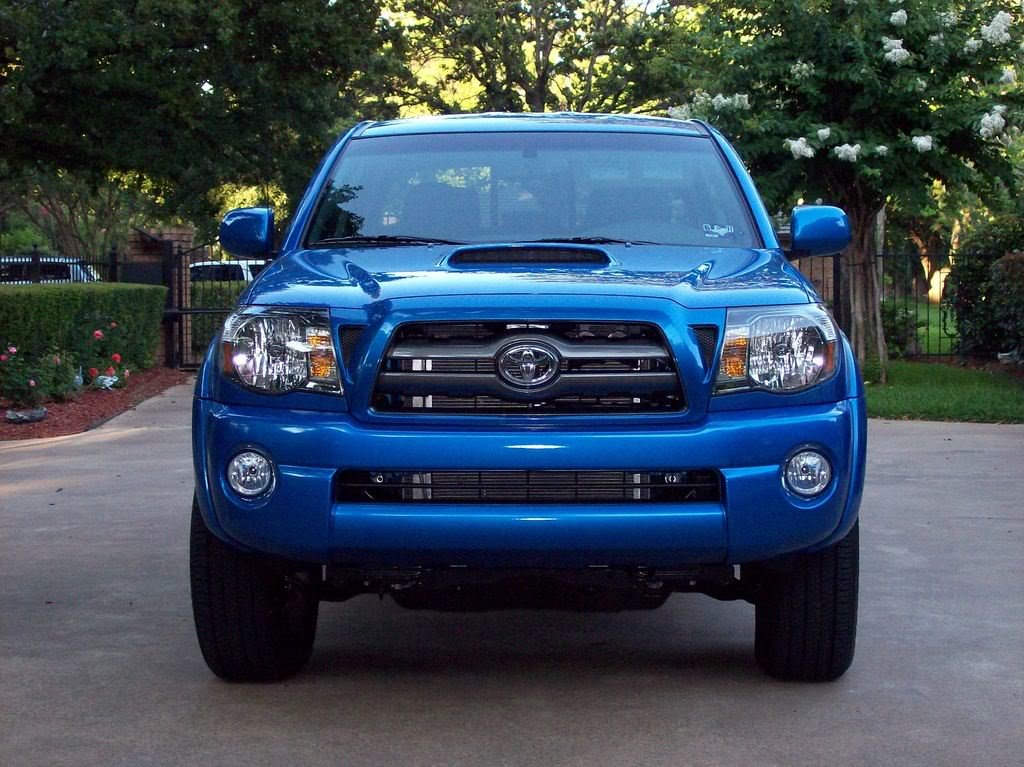 Truck002_e81ecfca8c3946425f4d8bcb11d051009e35c4a9.jpg