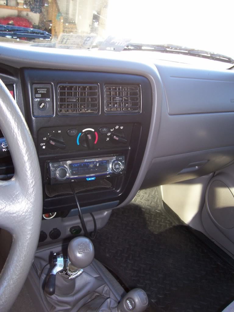 truck008_31e0a98ba2738b5eb70d1336c0d8d1ca1f298fea.jpg