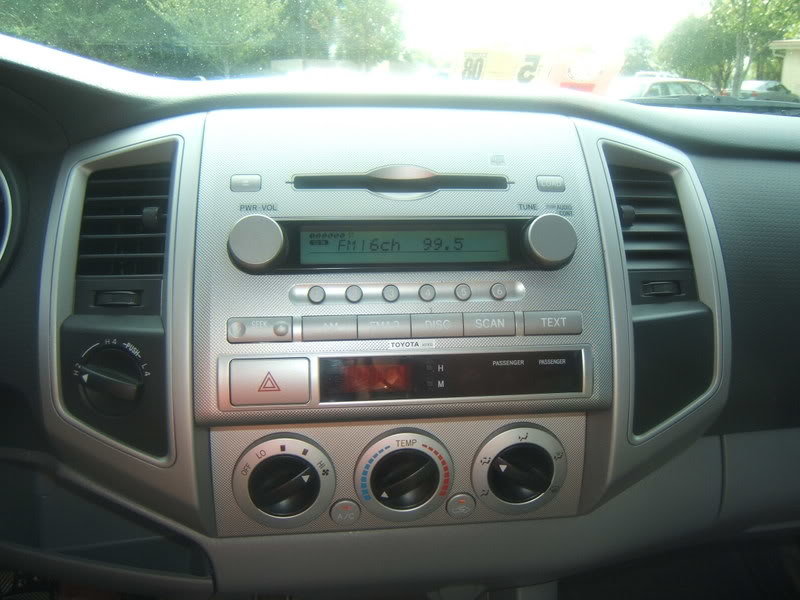 Truck012_c0d0c2f94e1980ba42cb3cc7e9186f352a73dc57.jpg