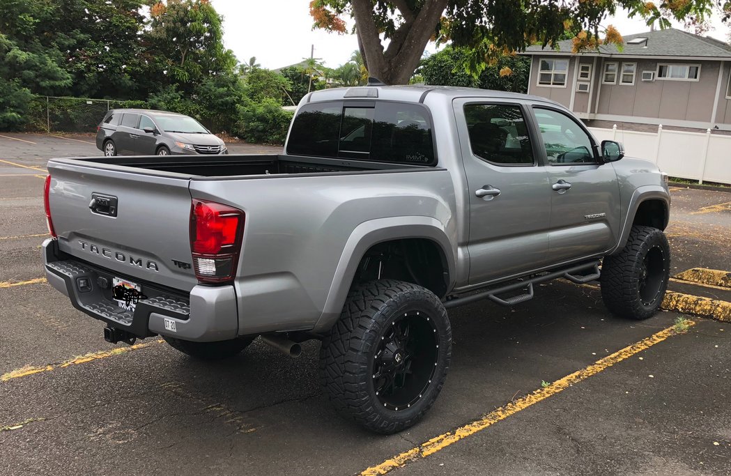 truck02.jpg
