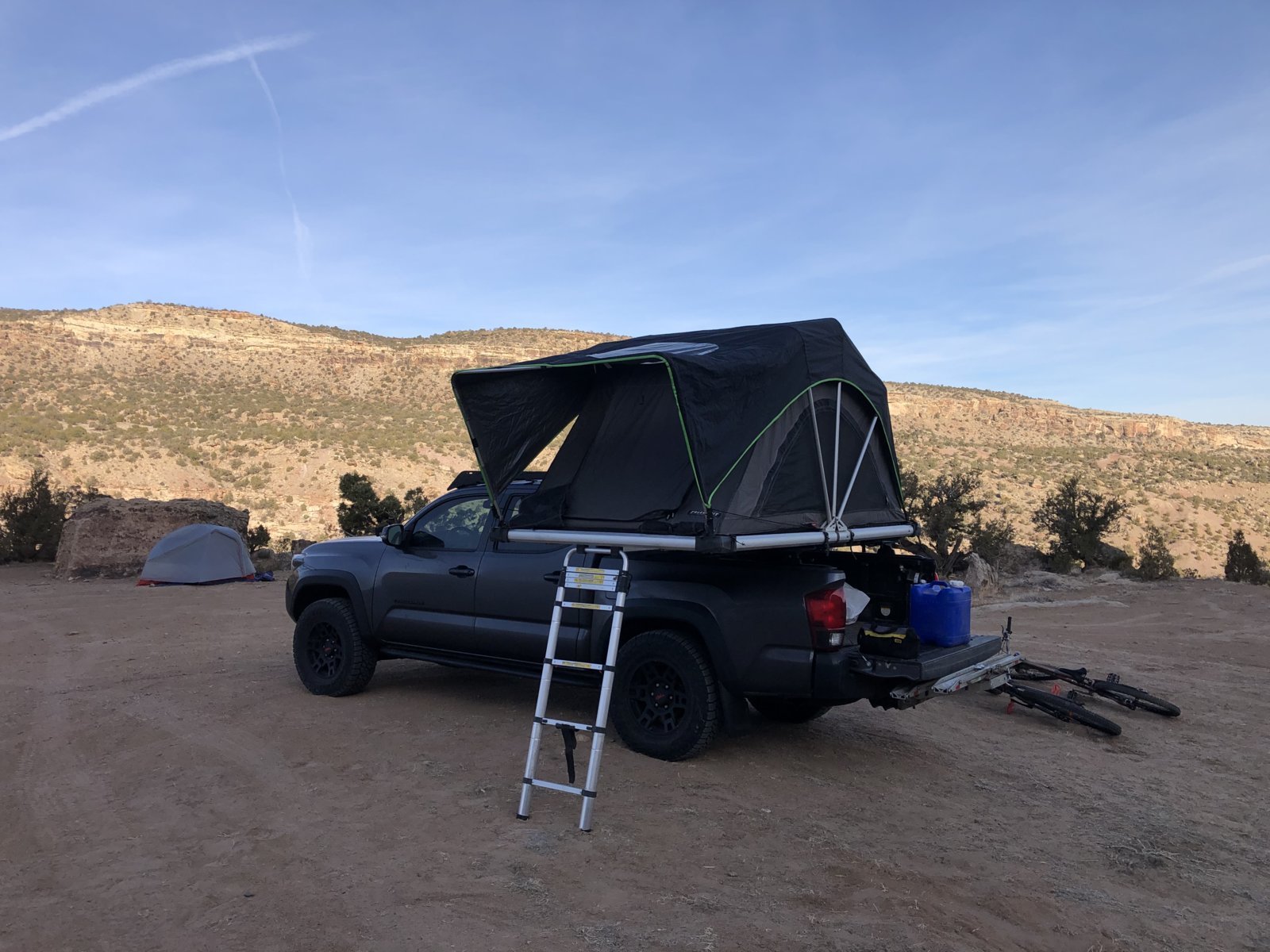 truck02.jpg