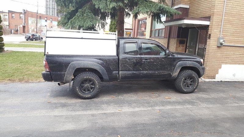 truck1.jpg