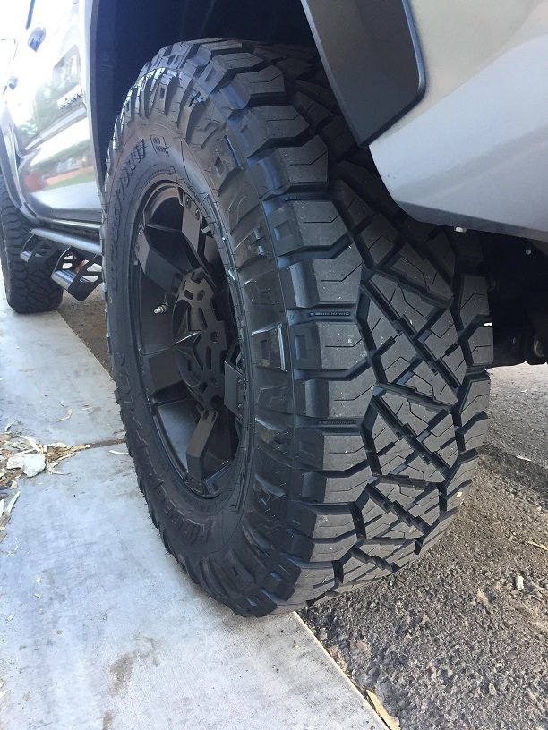 truck1.jpg