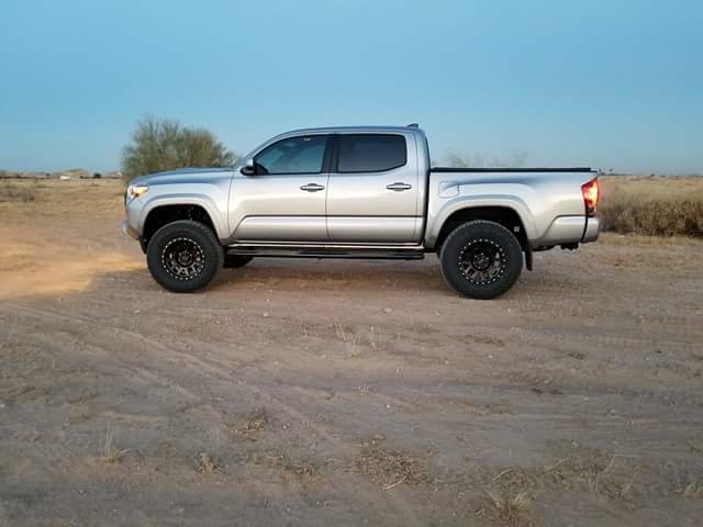 truck1.jpg