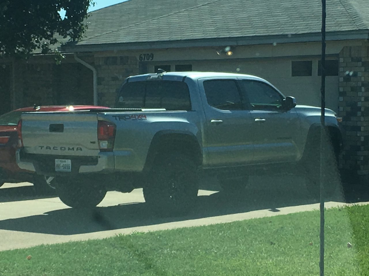 truck1.jpg
