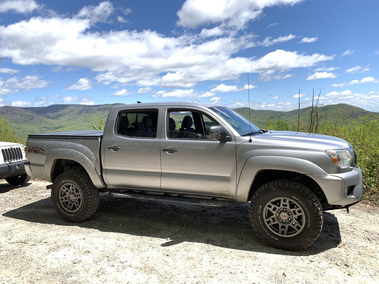 truck1.jpg
